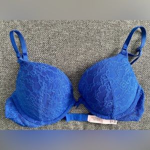 Victoria’s Secret 34 C push-up bra